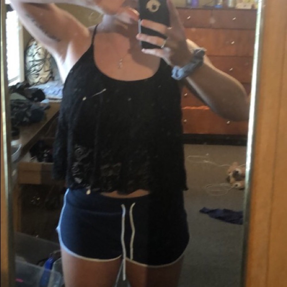 Tank top - Picture 2 of 3